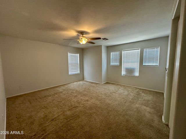 5809 E HAMPTON Avenue, Mesa, AZ 85206