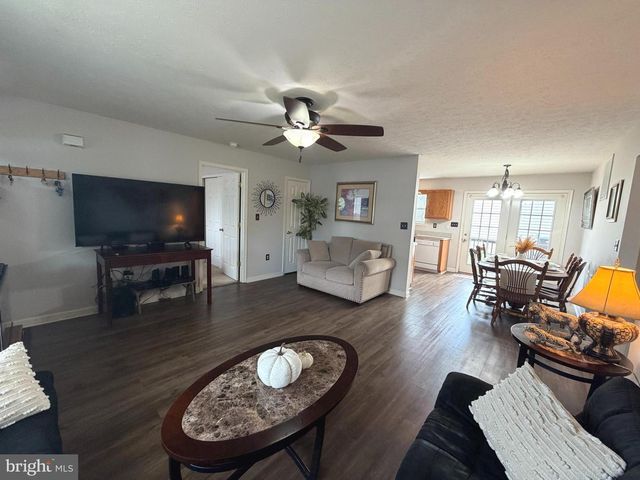 129 RAIDER LN, Martinsburg, WV 25403