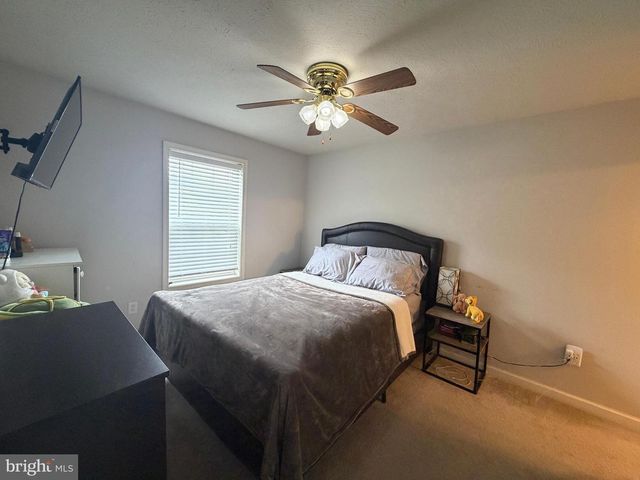 129 RAIDER LN, Martinsburg, WV 25403