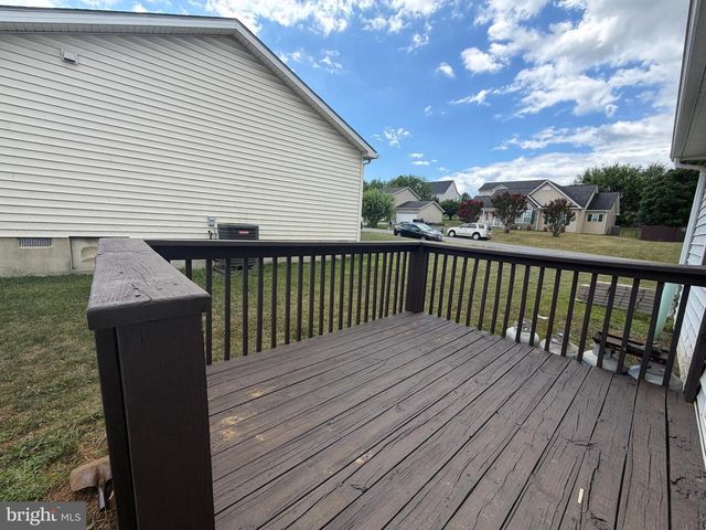 129 RAIDER LN, Martinsburg, WV 25403