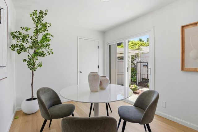 1140 Continentals Way, Belmont, CA 94002