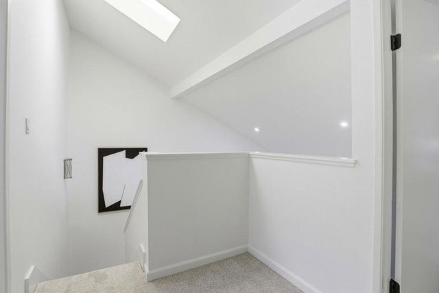1140 Continentals Way, Belmont, CA 94002