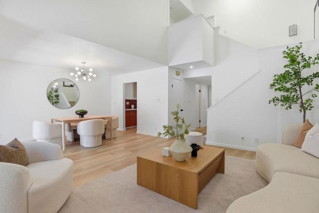 1140 Continentals Way, Belmont, CA 94002