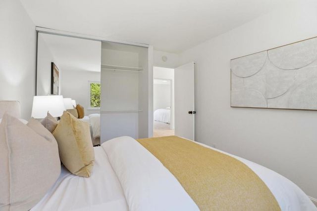 1140 Continentals Way, Belmont, CA 94002