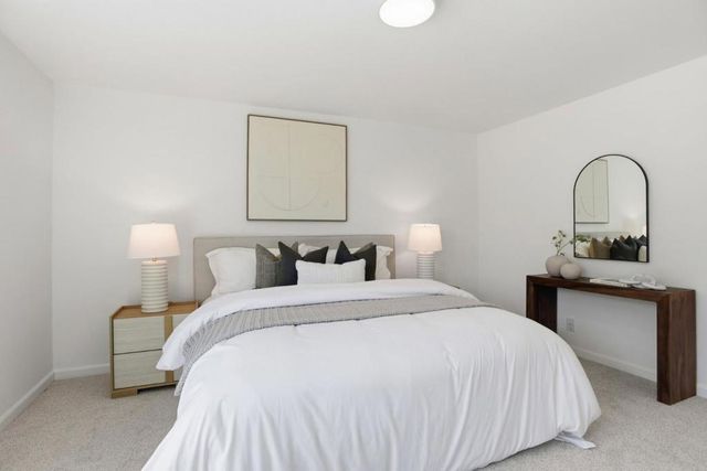 1140 Continentals Way, Belmont, CA 94002