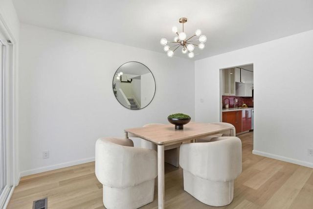 1140 Continentals Way, Belmont, CA 94002