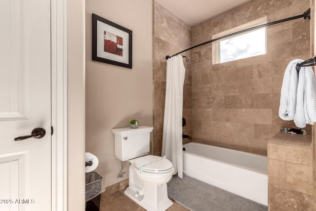 5322 W WHISPERING WIND Drive, Glendale, AZ 85310