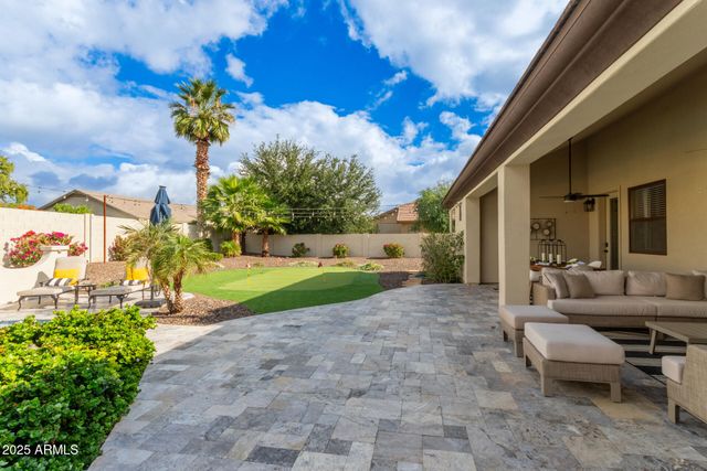 5322 W WHISPERING WIND Drive, Glendale, AZ 85310