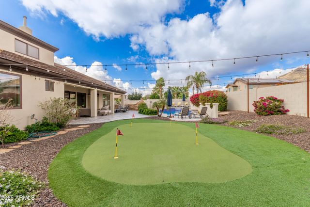 5322 W WHISPERING WIND Drive, Glendale, AZ 85310