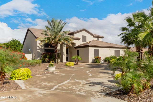 5322 W WHISPERING WIND Drive, Glendale, AZ 85310