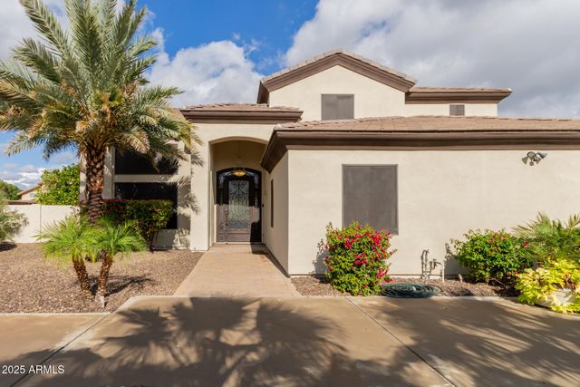 5322 W WHISPERING WIND Drive, Glendale, AZ 85310