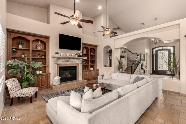 5322 W WHISPERING WIND Drive, Glendale, AZ 85310