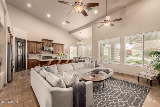 5322 W WHISPERING WIND Drive, Glendale, AZ 85310