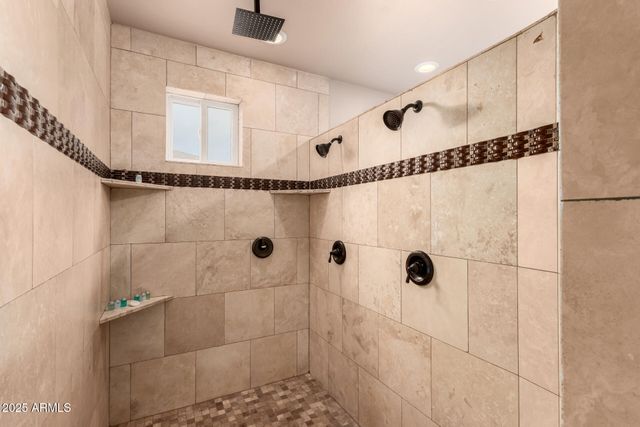 5322 W WHISPERING WIND Drive, Glendale, AZ 85310