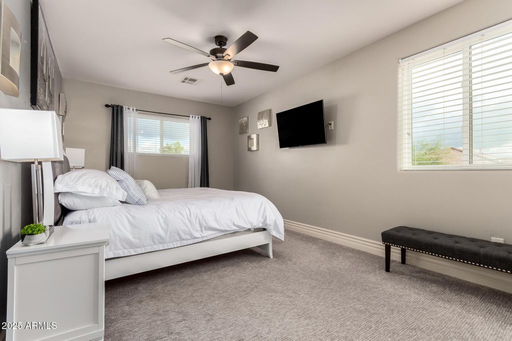 5322 W WHISPERING WIND Drive, Glendale, AZ 85310