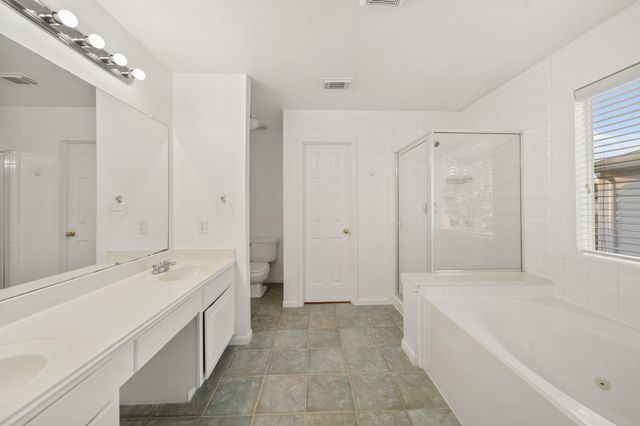 2208 Day Drive, Pearland, TX 77584