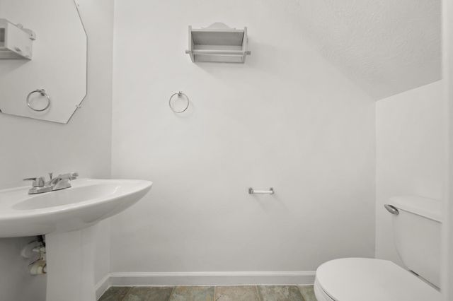 2208 Day Drive, Pearland, TX 77584