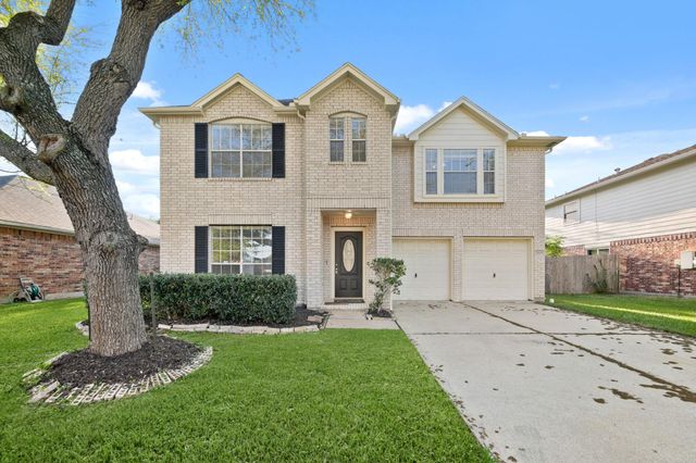2208 Day Drive, Pearland, TX 77584
