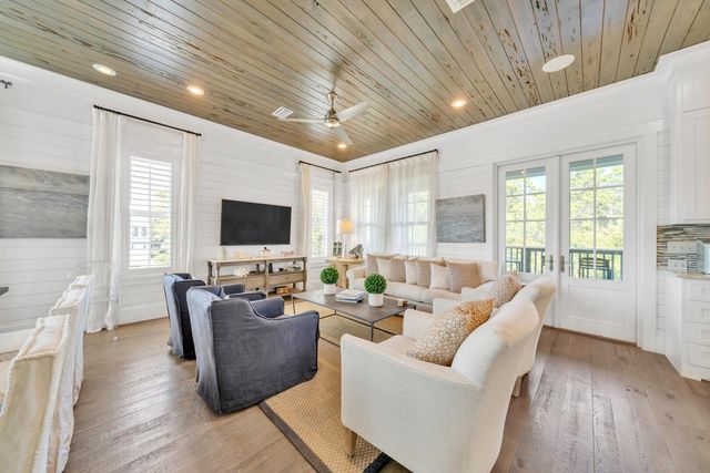 125 Sand Oaks Circle, Santa Rosa Beach, FL 32459