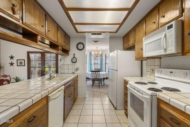 3601 Litchfield Drive, Bakersfield, CA 93309