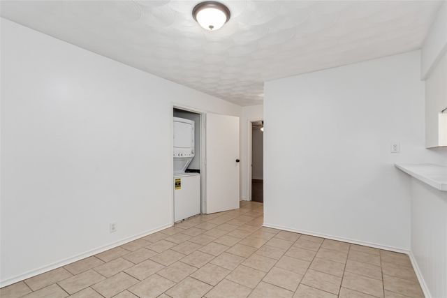 11038 Wyatt Street, Dallas, TX 75218