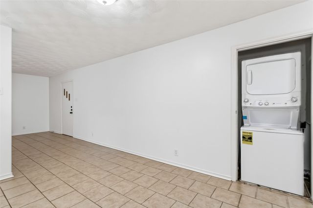 11038 Wyatt Street, Dallas, TX 75218