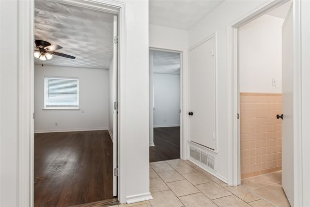 11038 Wyatt Street, Dallas, TX 75218