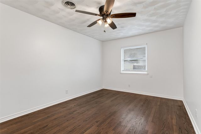11038 Wyatt Street, Dallas, TX 75218