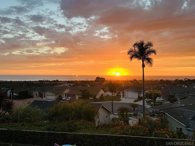 7215 Daffodil Pl, Carlsbad, CA 92011