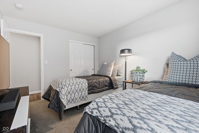 11711 Fawn Crest Drive, Indianapolis, IN 46235