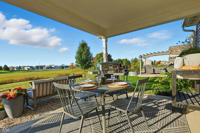 11711 Fawn Crest Drive, Indianapolis, IN 46235