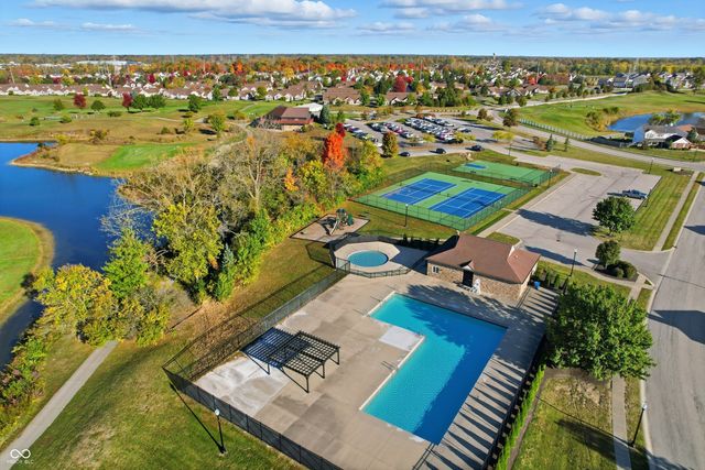 11711 Fawn Crest Drive, Indianapolis, IN 46235