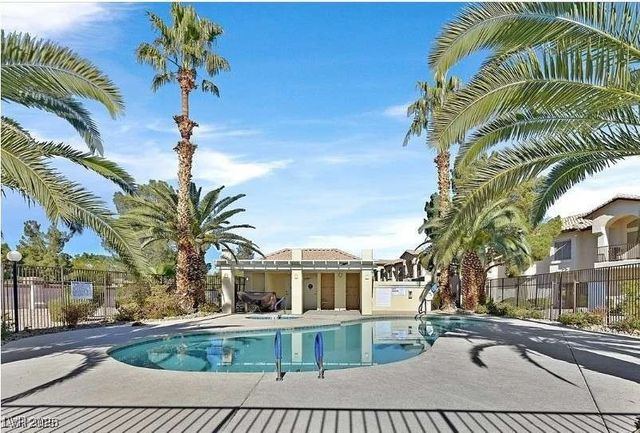 4820 Black Bear Road 101, Las Vegas, NV 89149