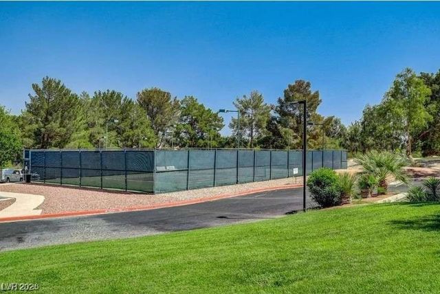 4820 Black Bear Road 101, Las Vegas, NV 89149