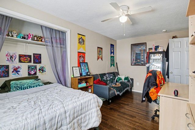 2500 Riverview Pl, Elkhart, IN 46516