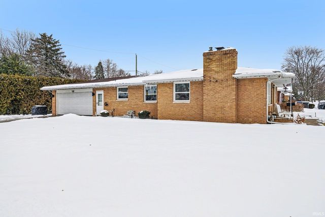 2500 Riverview Pl, Elkhart, IN 46516