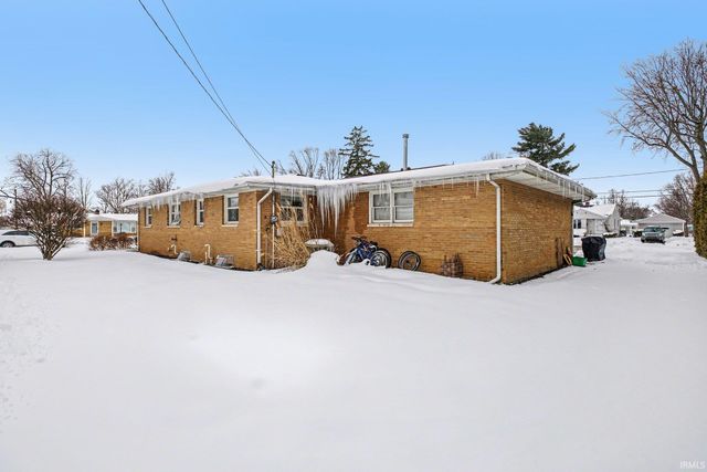 2500 Riverview Pl, Elkhart, IN 46516