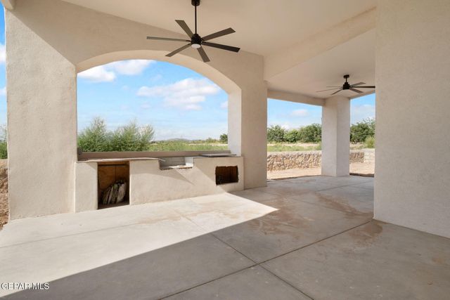 401 Suleiman Drive, El Paso, TX 79932