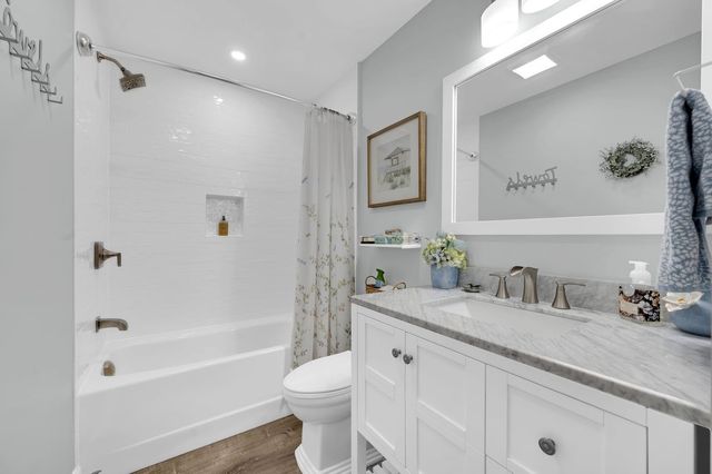 42 Yorkshire Drive B, Monroe, NJ 08831