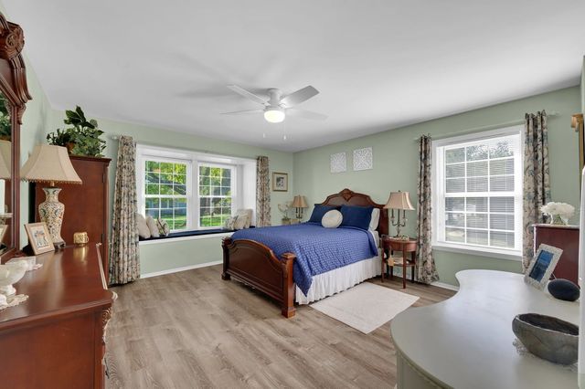 42 Yorkshire Drive B, Monroe, NJ 08831