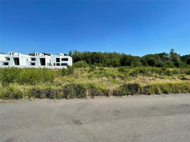AVONWOOD, Tampa, FL 33625