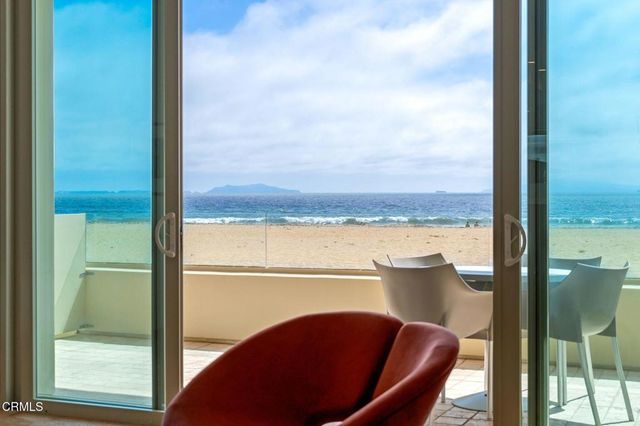 827 Mandalay Beach Road, Oxnard, CA 93035