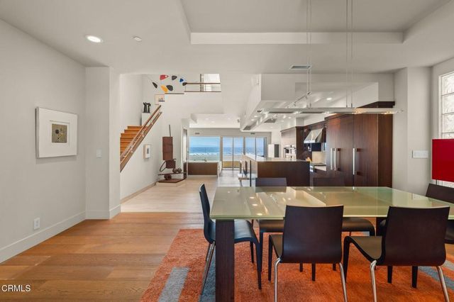 827 Mandalay Beach Road, Oxnard, CA 93035