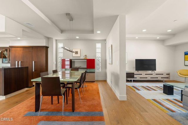 827 Mandalay Beach Road, Oxnard, CA 93035