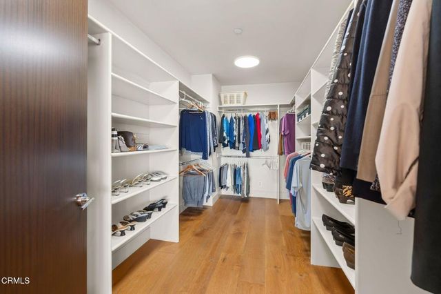 827 Mandalay Beach Road, Oxnard, CA 93035