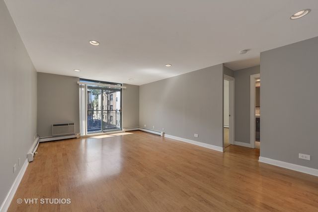 3900 N PINE GROVE Avenue 308, Chicago, IL 60613