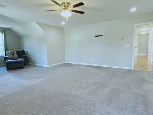 25 Damato Way, Agawam, MA 01001