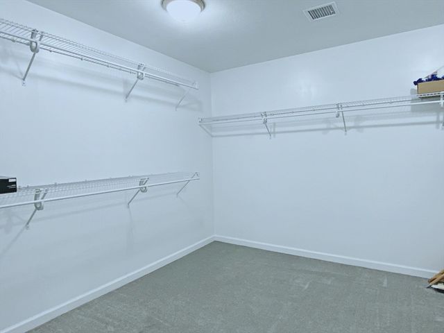 25 Damato Way, Agawam, MA 01001