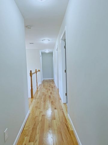 25 Damato Way, Agawam, MA 01001