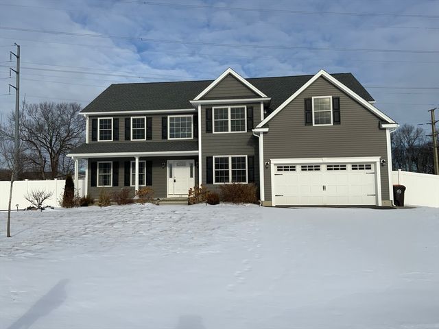 25 Damato Way, Agawam, MA 01001